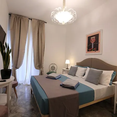 Guest house _ Cavour 156 & Savoia _ *