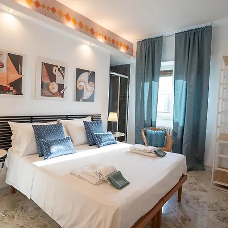 Гостевой дом _ Cavour 156 & Savoia _