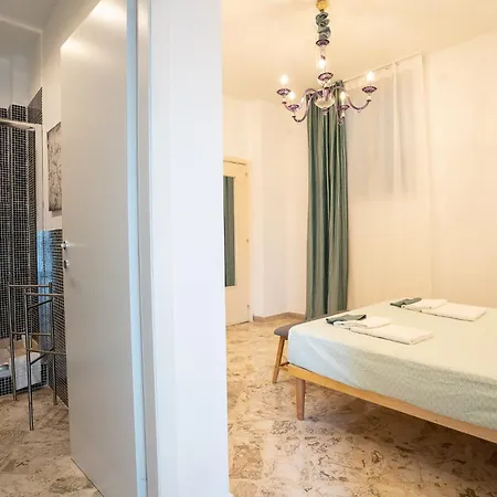 _ Cavour 156 & Savoia _ Pensjonat 3*