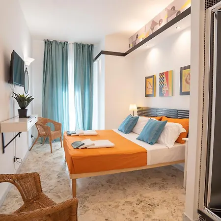 _ Cavour 156 & Savoia _ 3* Бари