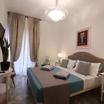 Guest house _ Cavour 156 & Savoia _ 3*
