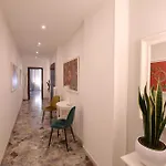 _ Cavour 156 & Savoia _ Guest house Bari
