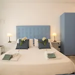 _ Cavour 156 & Savoia _ 3* Bari