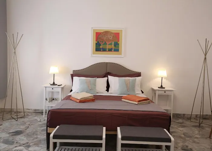 _ Cavour 156 & Savoia _ Affittacamere