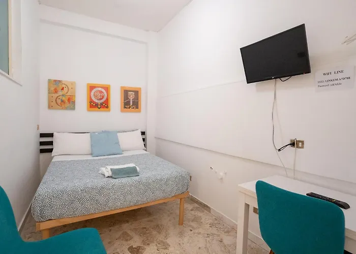 _ Cavour 156 & Savoia _ Affittacamere