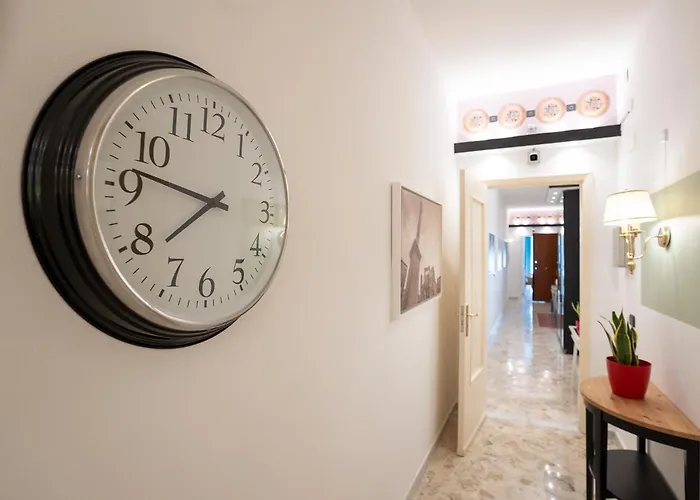 _ Cavour 156 & Savoia _ Affittacamere 3*