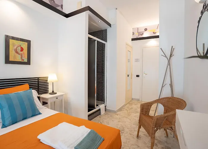 _ Cavour 156 & Savoia _ Bari