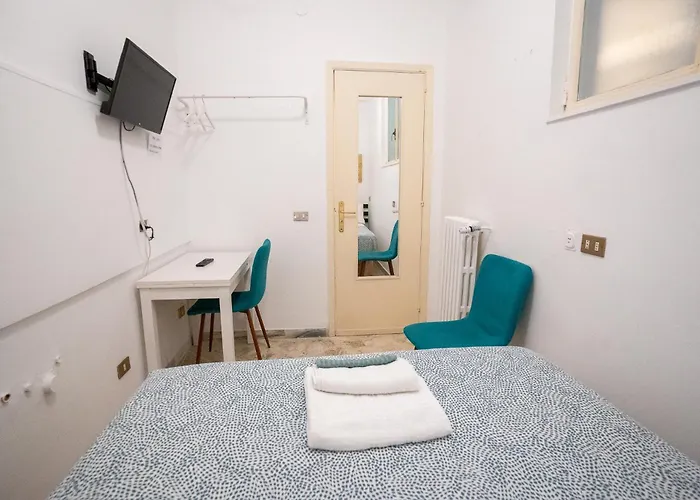 _ Cavour 156 & Savoia _ Affittacamere