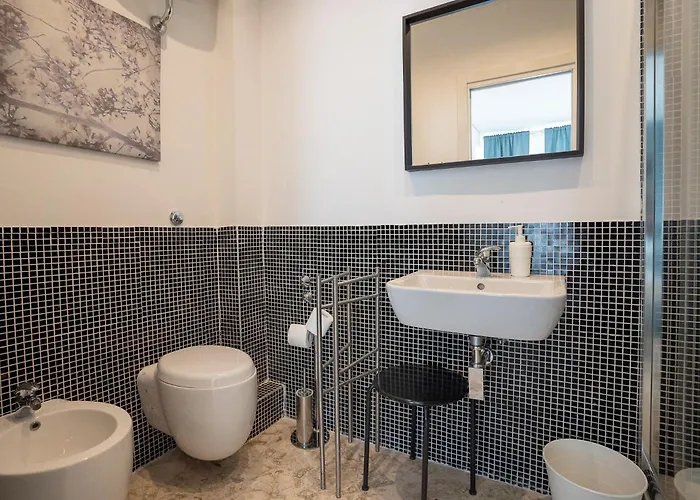 Affittacamere _ Cavour 156 & Savoia _ Bari